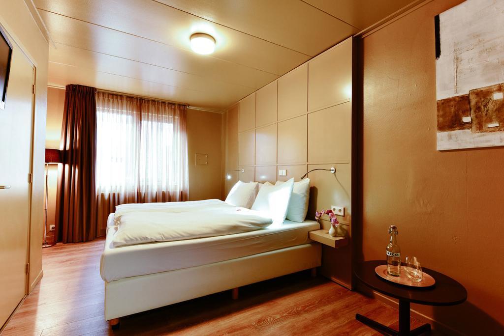 Hotel Raecks Haarlem Dış mekan fotoğraf