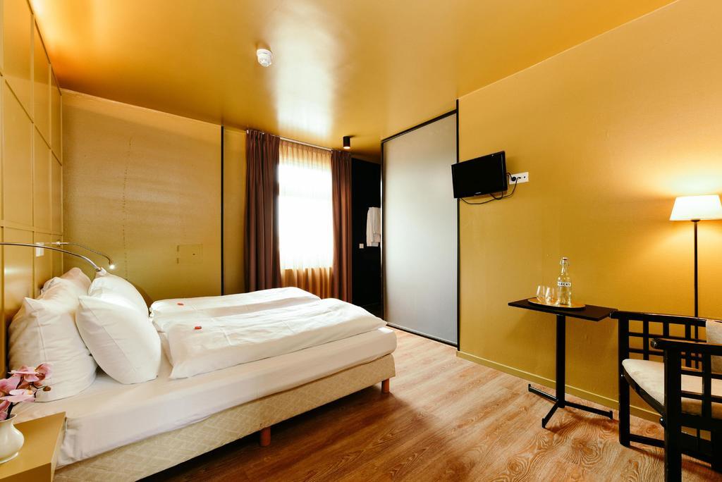 Hotel Raecks Haarlem Dış mekan fotoğraf