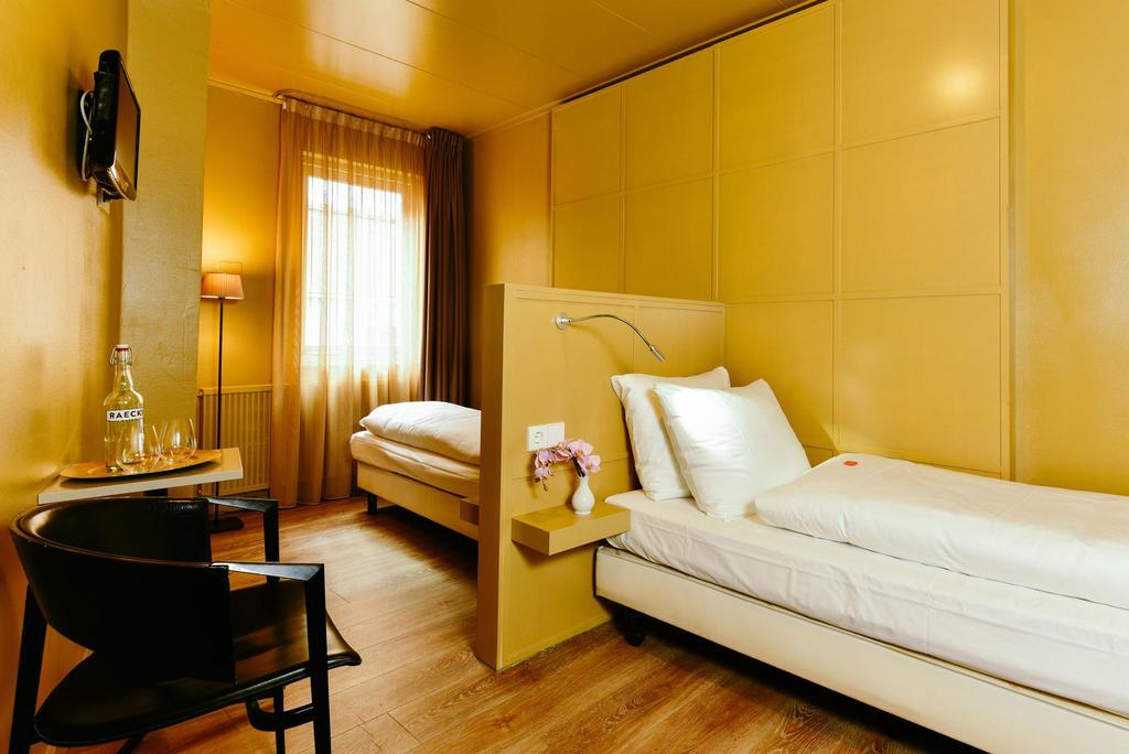 Hotel Raecks Haarlem Dış mekan fotoğraf
